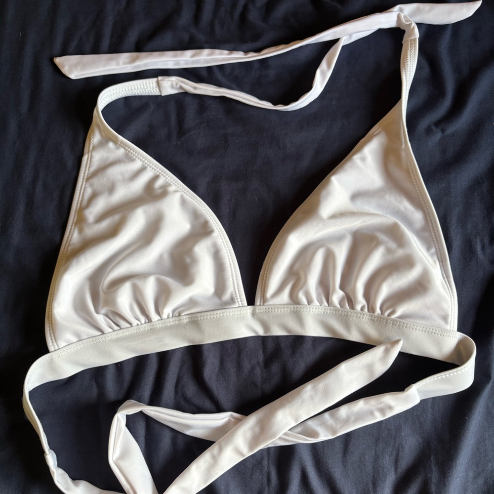 Ingear White Bikini Top